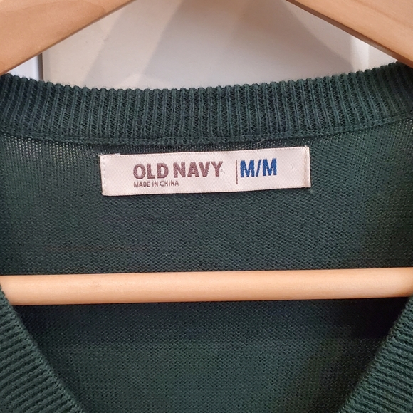 Old Navy Argyle Sweater - Picture 3 of 4